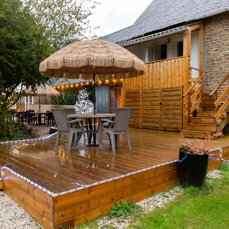 Lägenhet House - Sleeps 6 - Parking - Garden Brece (Mayenne)
